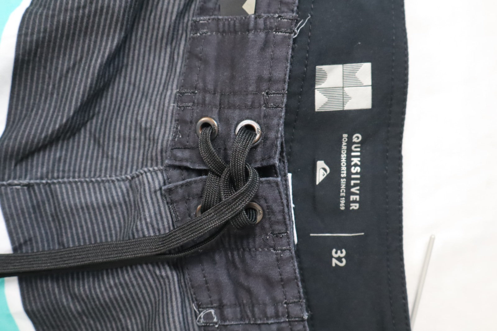 QUICKSILVER COSTUME PANTALONCINO MARE UOMO TG.32 MEN SWIMSUIT VINTAGE CASUAL