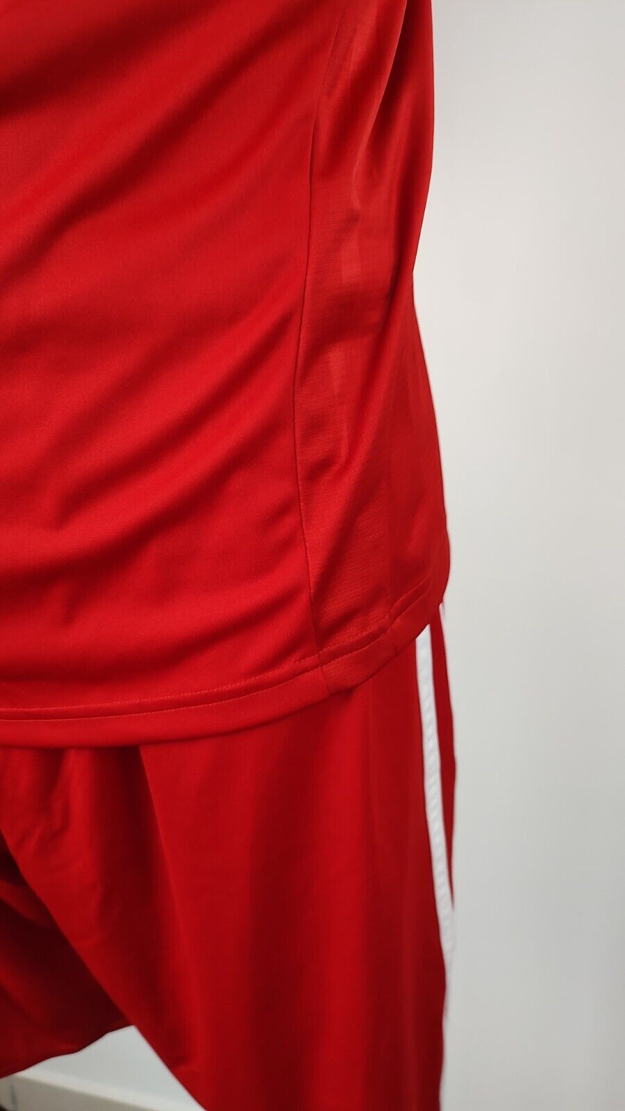 ADIDAS LIVERPOOL COMPLETO CALCIO UOMO Tg L FOOTBALL JERSEY SPORT VINTAGE CALZINI