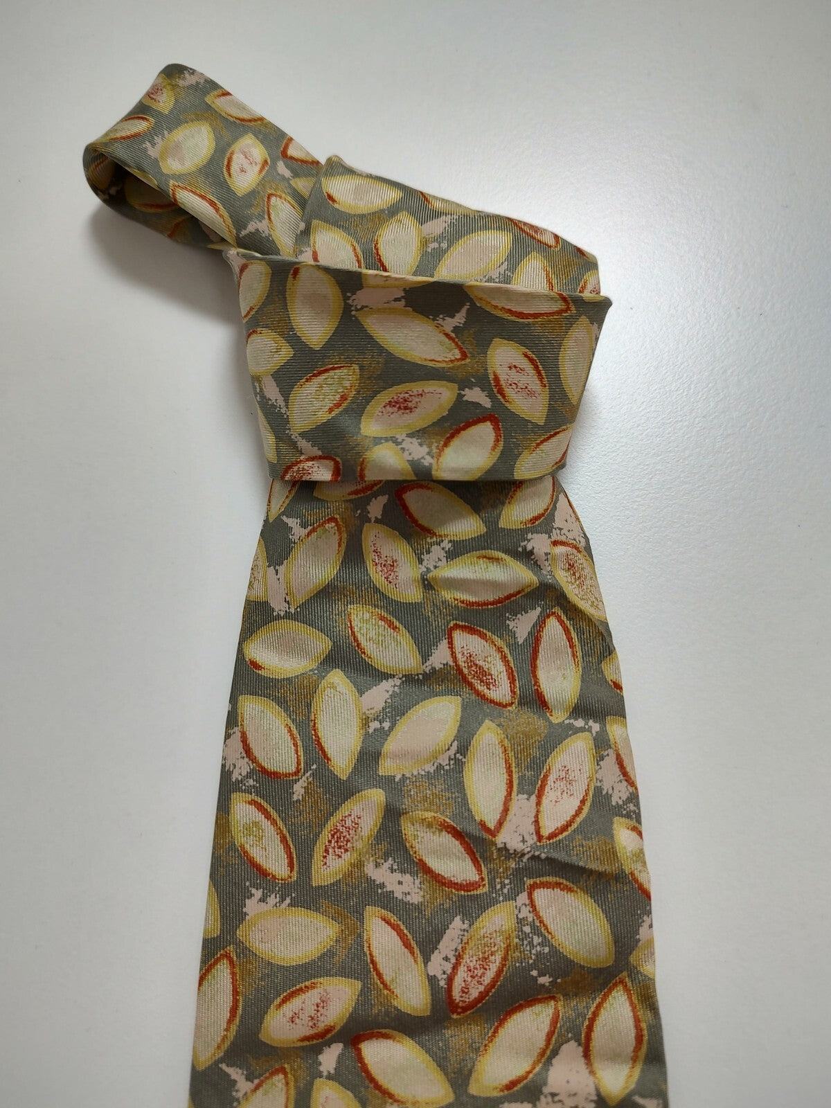 TRUSSARDI 100% SILK TIE SETA CRAVATTA NECKTIE MADE IN ITALY CLASSIC
