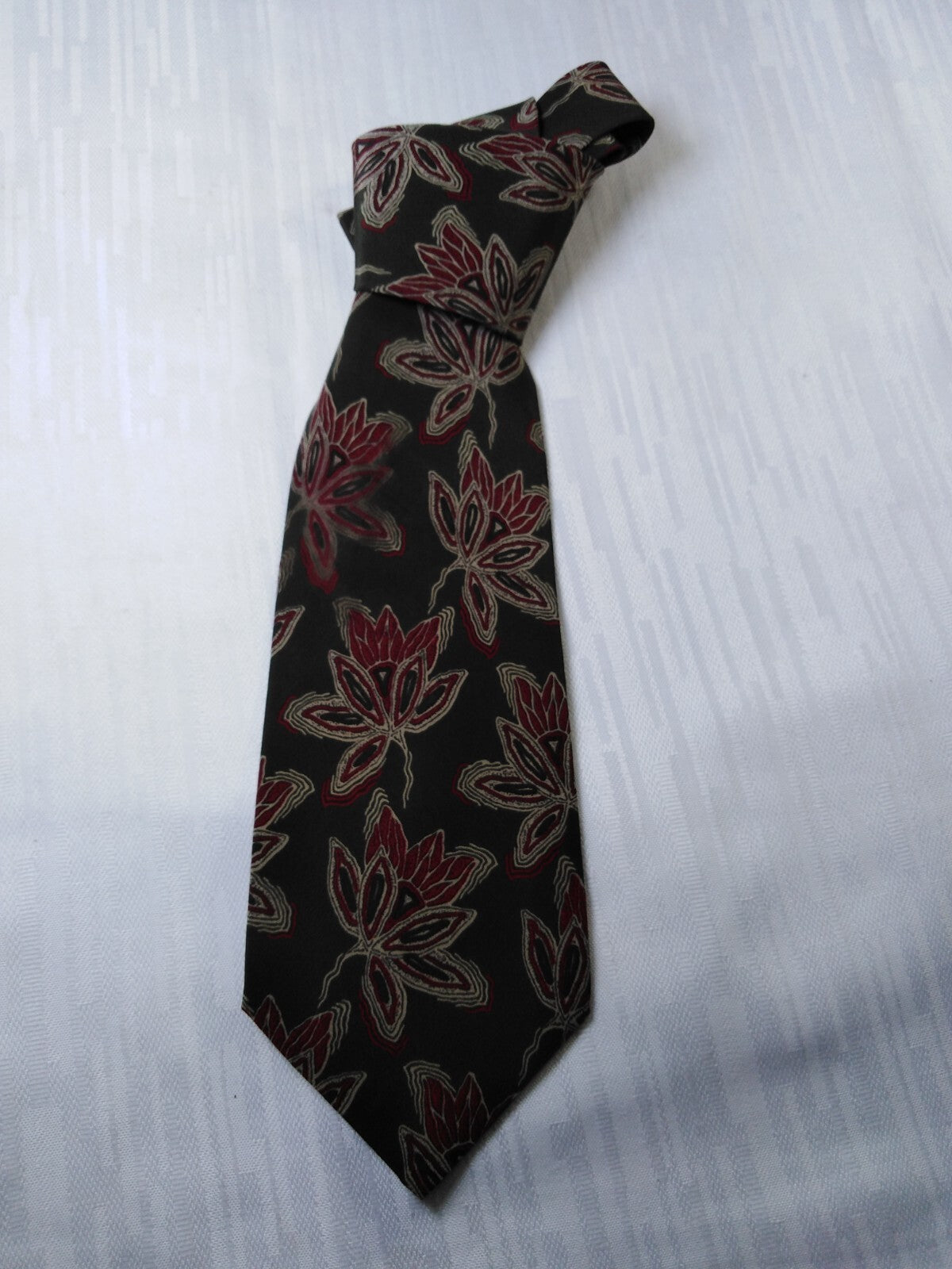 MARIO VALENTINO NAPOLI 100% SILK TIE SETA CRAVATTA NECKTIE MADE IN ITALY