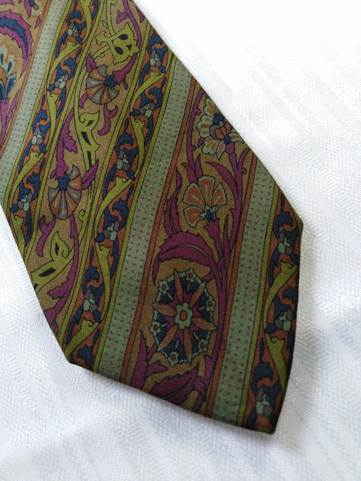 NAZARENO GABRIELLI 100% SILK TIE SETA CRAVATTA NECKTIE MADE IN ITALY CLASSIC