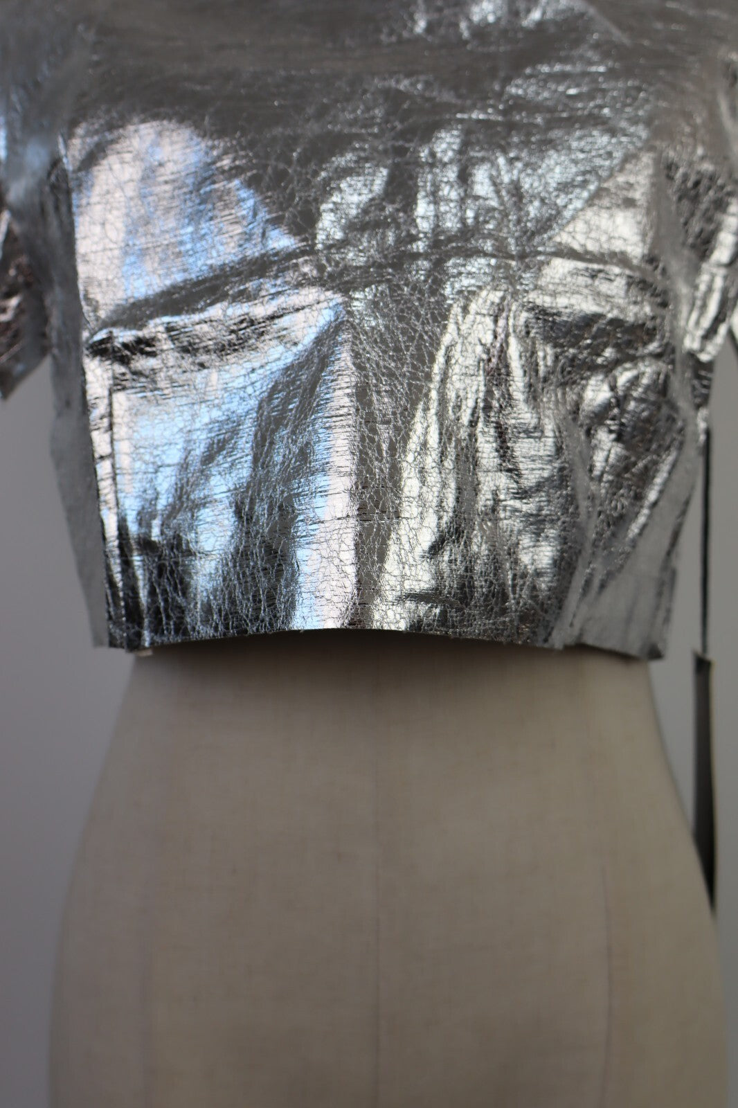 MAGLIA CROP TOP DONNA TG S T-SHIRT INDIE METALLIZZATO FUTURISTICO Y2K 2000'S