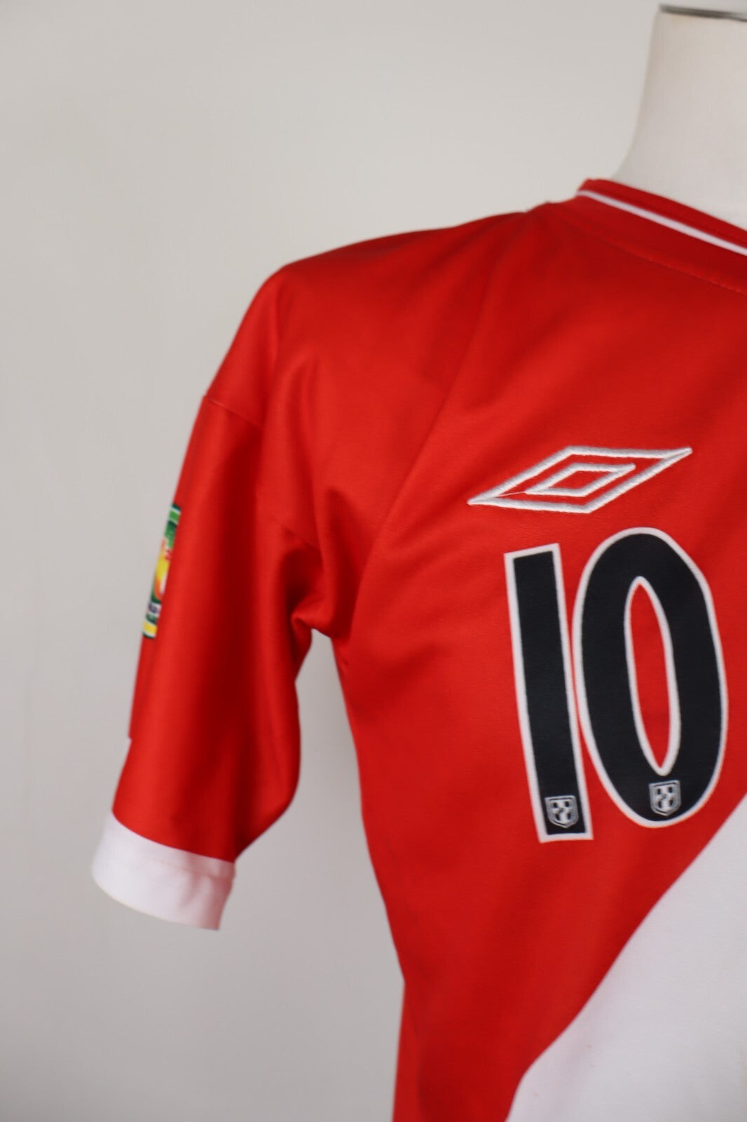 UMBRO PERU FARFAN N 10 MAGLIA CALCIO TRIKOT UOMO Tg L SOCCER JERSEY VINTAGE 2018