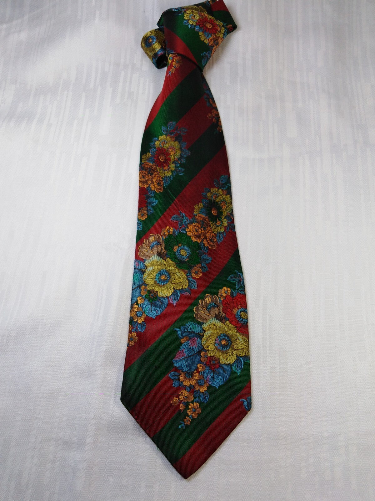 GUY LAROCHE 100% SETA SILK TIE CRAVATTA NECKTIE ITALY VINTAGE CLASSIC