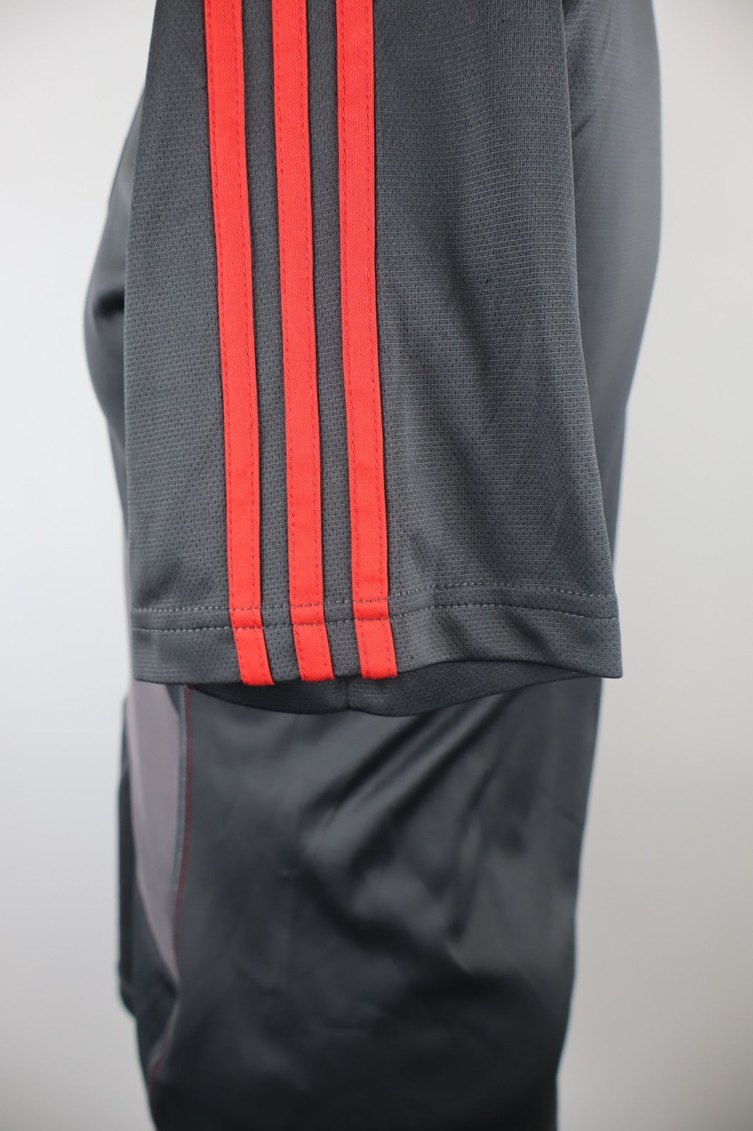 ADIDAS MILAN MAGLIA CALCIO UOMO Tg 4 SOCCER JERSEY VINTAGE CHAMPIONS LEAGUE