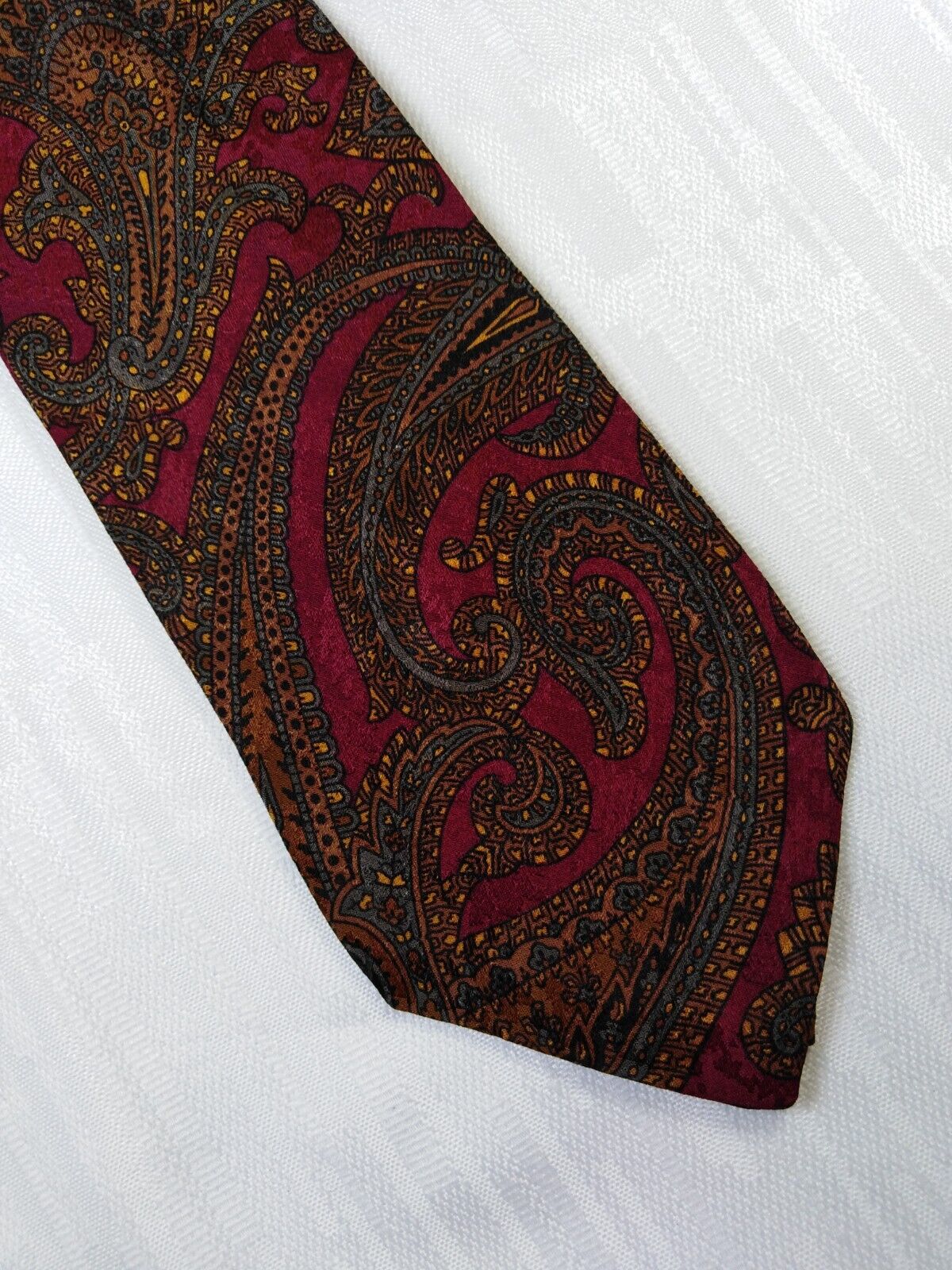 GIANFRANCO FERRE' 100% SETA SILK TIE CRAVATTA NECKTIE ITALY VINTAGE CLASSIC