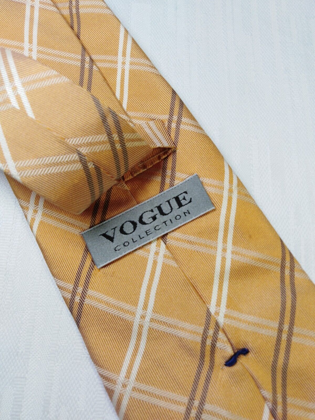 VOGUE 100%  SILK TIE SETA CRAVATTA NECKTIE MADE IN ITALY SELF TIPPED