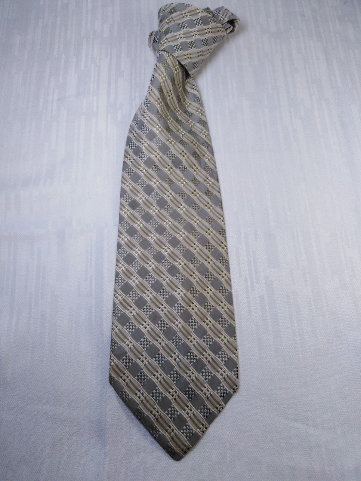 CARLO PIGNATELLI 100% SILK TIE SETA CRAVATTA NECKTIE ITALY VINTAGE CLASSIC
