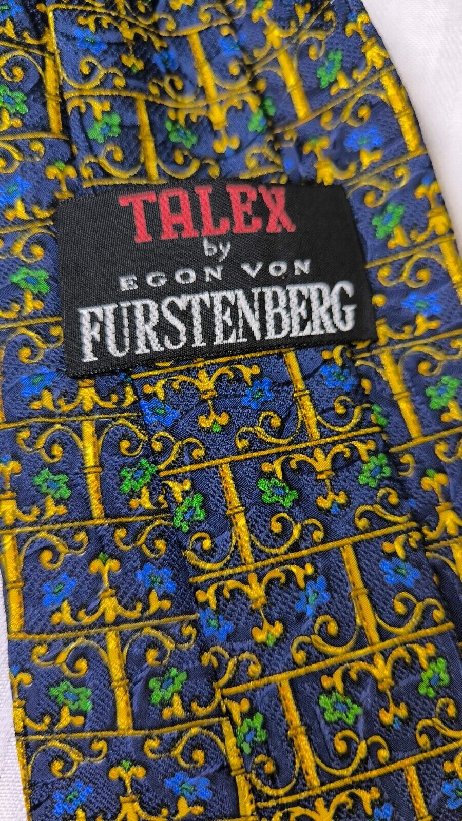 EGON VON FURSTENBERG 100% SILK TIE SETA CRAVATTA NECKTIE MADE IN ITALY