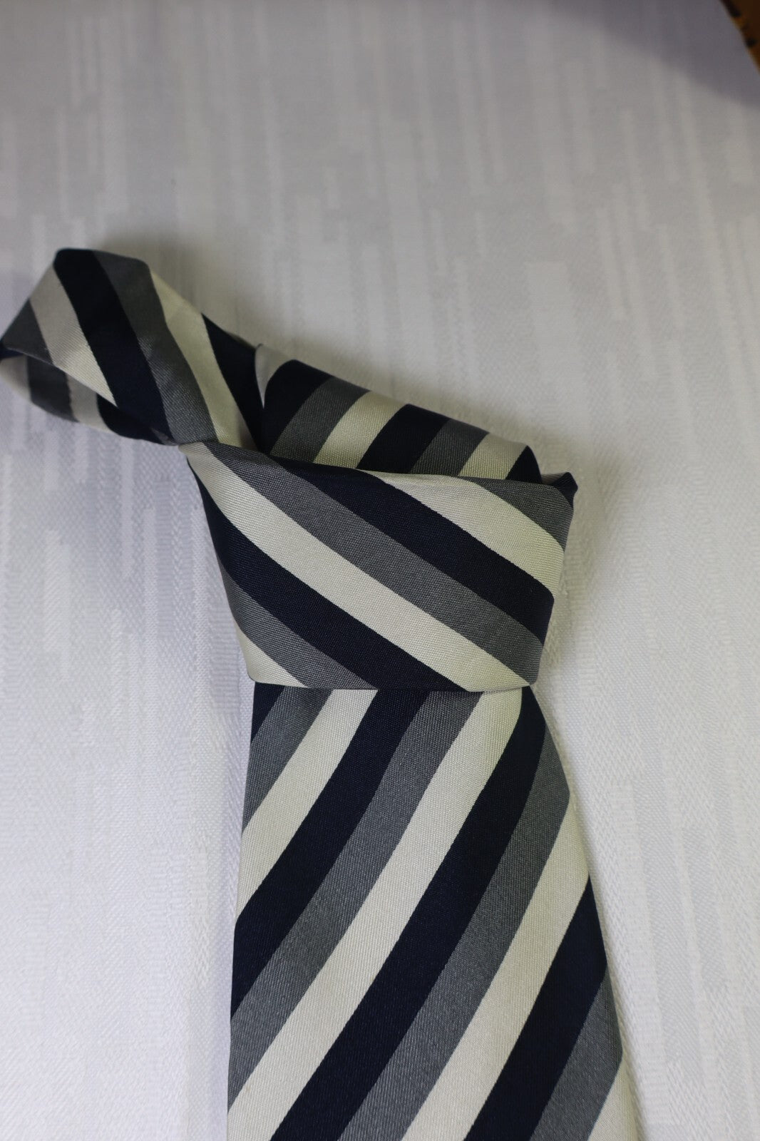 TINO COSMA 100% SILK TIE SETA CRAVATTA NECKTIE MADE IN ITALY CLASSIC