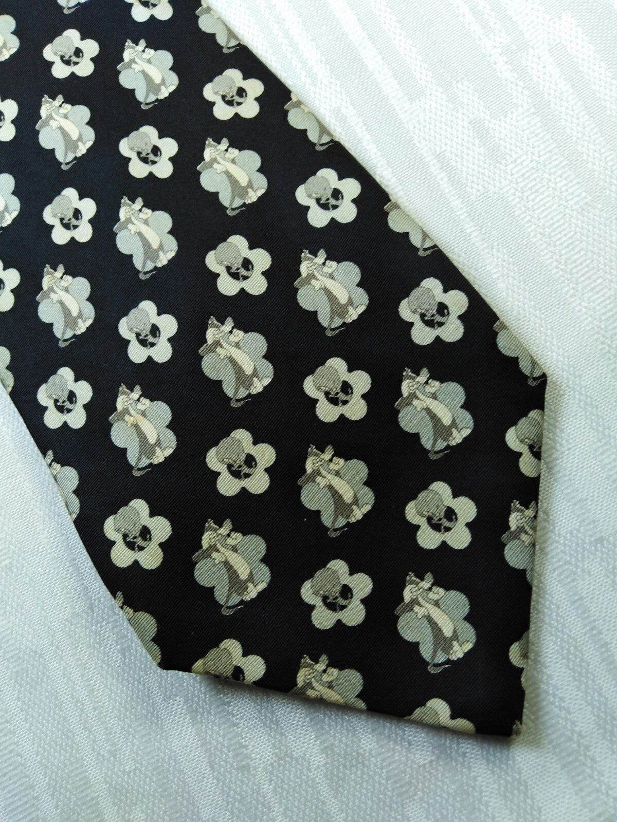 WARNER BROSS TWEETY 100% SILK TIE SETA CRAVATTA NECKTIE MADE IN ITALY CLASSIC