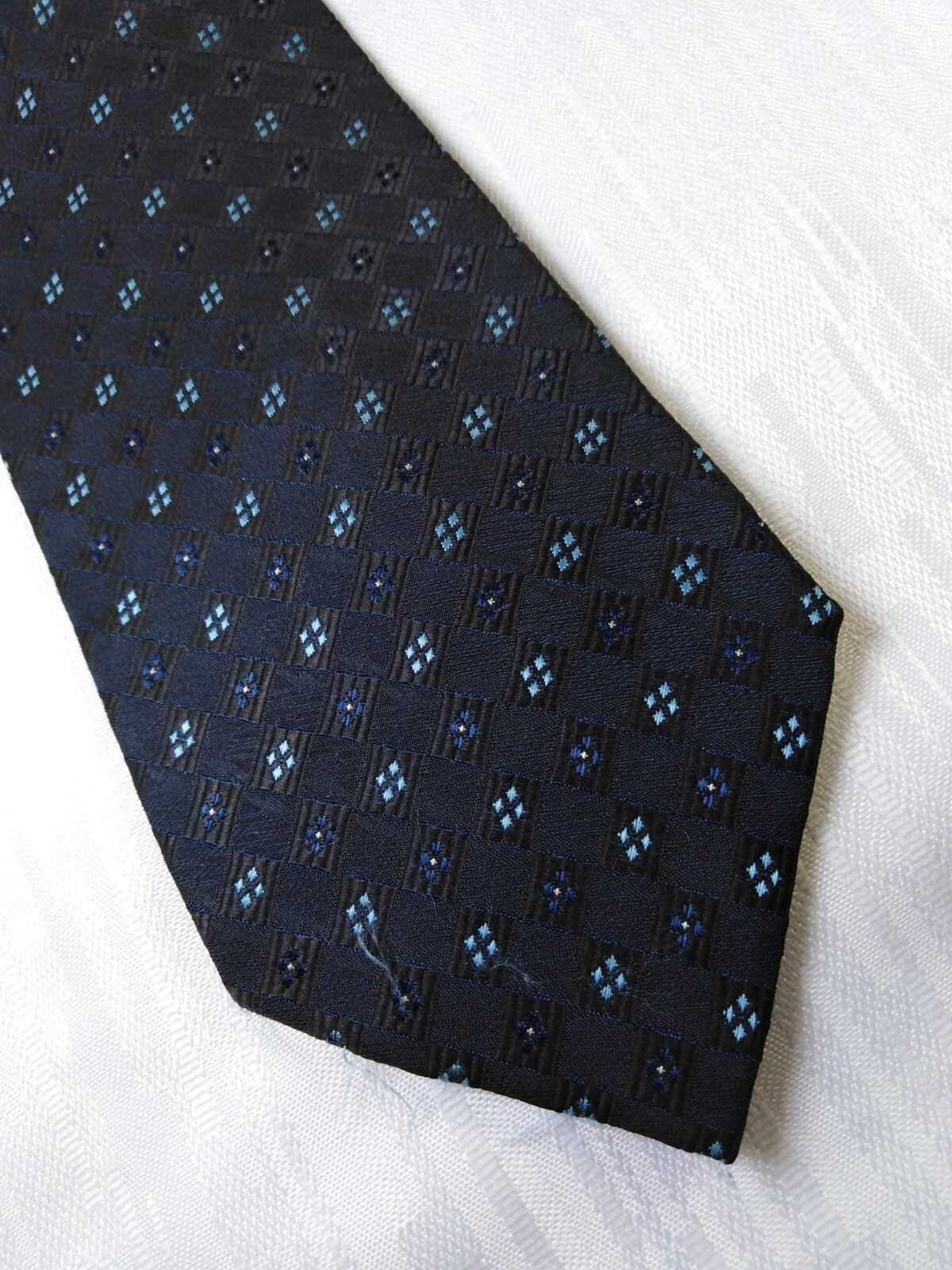 ANDREA CONTE 100% SETA SILK TIE CRAVATTA NECKTIE ITALY VINTAGE SELF TIPPED