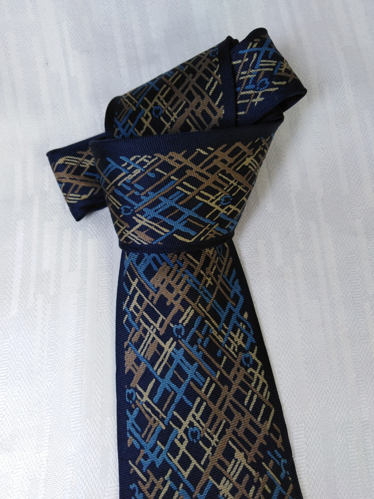 MILA SCHON 100% SETA SILK TIE CRAVATTA NECKTIE ITALY VINTAGE CLASSIC