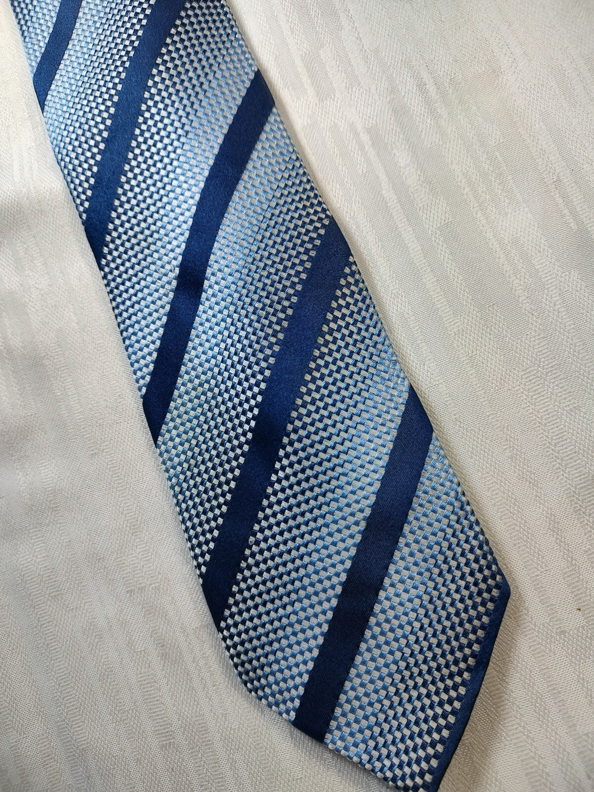 TINO COSMA 100% SILK TIE SETA CRAVATTA NECKTIE MADE IN ITALY CLASSIC