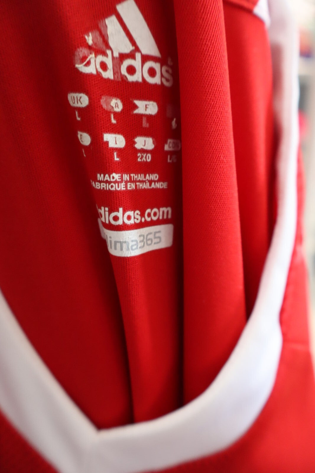 ADIDAS LIVERPOOL COMPLETO CALCIO MAGLIA SHORTS UOMO tg L FOOTBALL JERSEY CALZINI