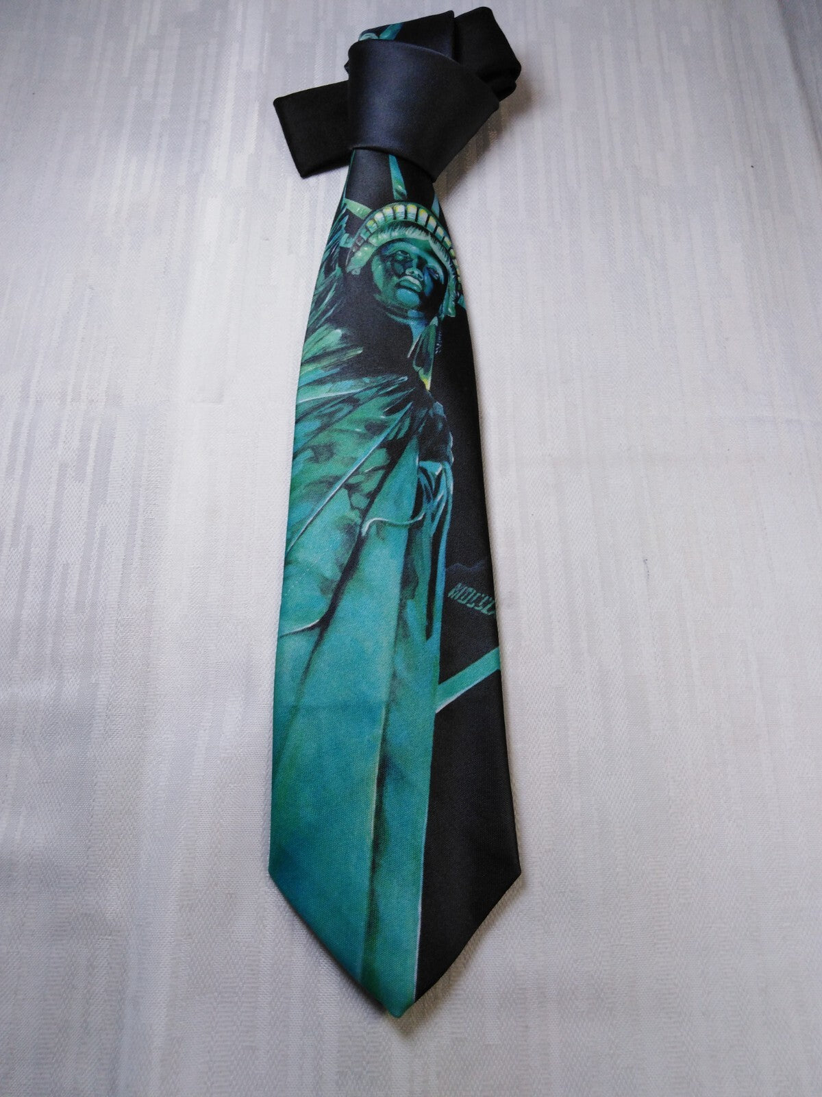 RALPH MARLIN POLIESTERE TIE CRAVATTA NECKTIE VINTAGE STATUE OF LIBERTY MADE USA