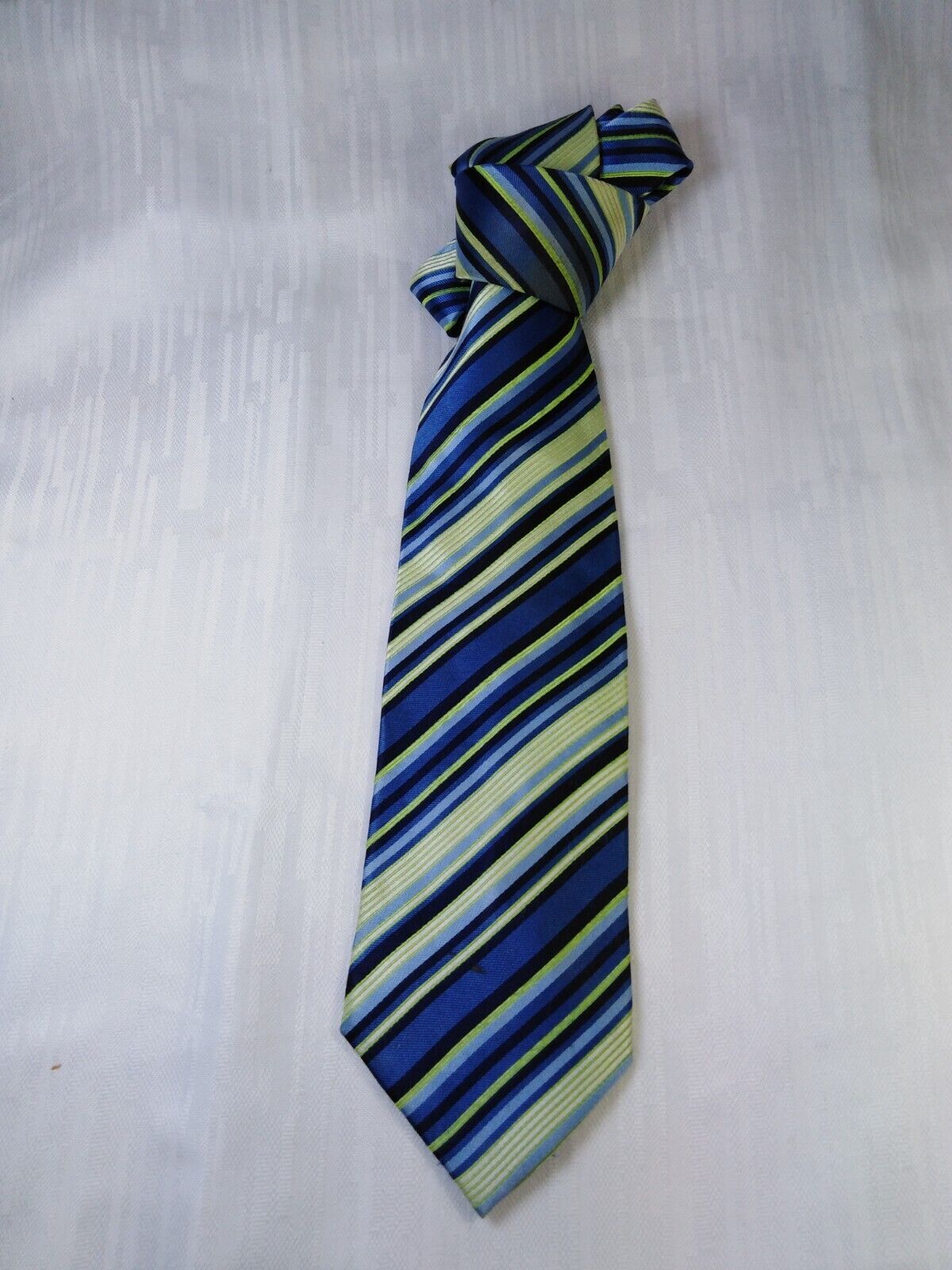 BASILE 100% SETA SILK TIE CRAVATTA NECKTIE ITALY VINTAGE CLASSIC