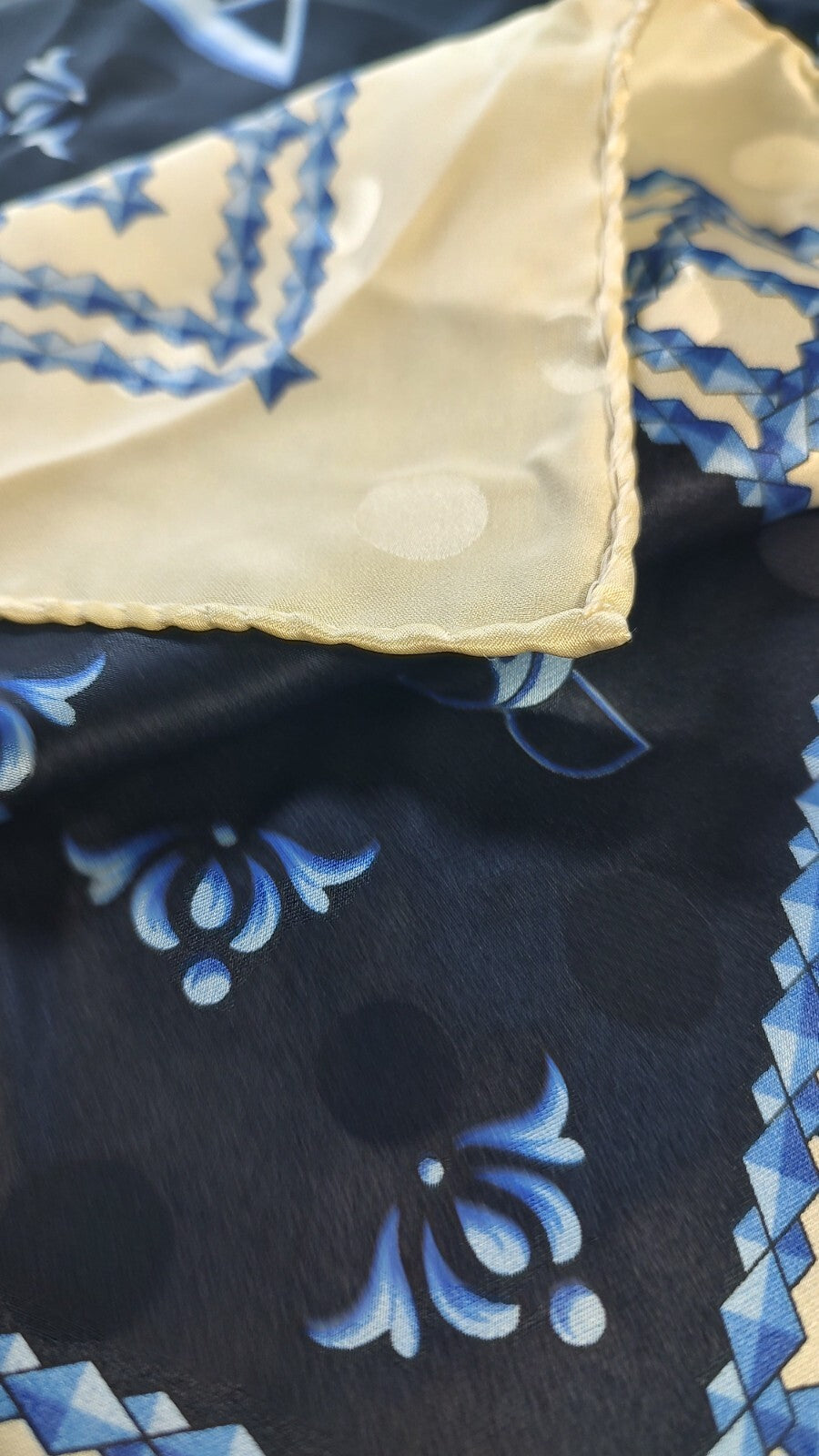 BASILE FOULARD 100% SILK SCARVES SCARF SQUARE SETA MADE IN ITALY