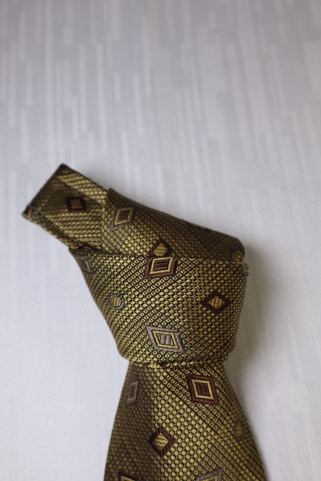 VALENTINO VZONE 100% SETA SILK TIE CRAVATTA NECKTIE ITALY VINTAGE CLASSIC