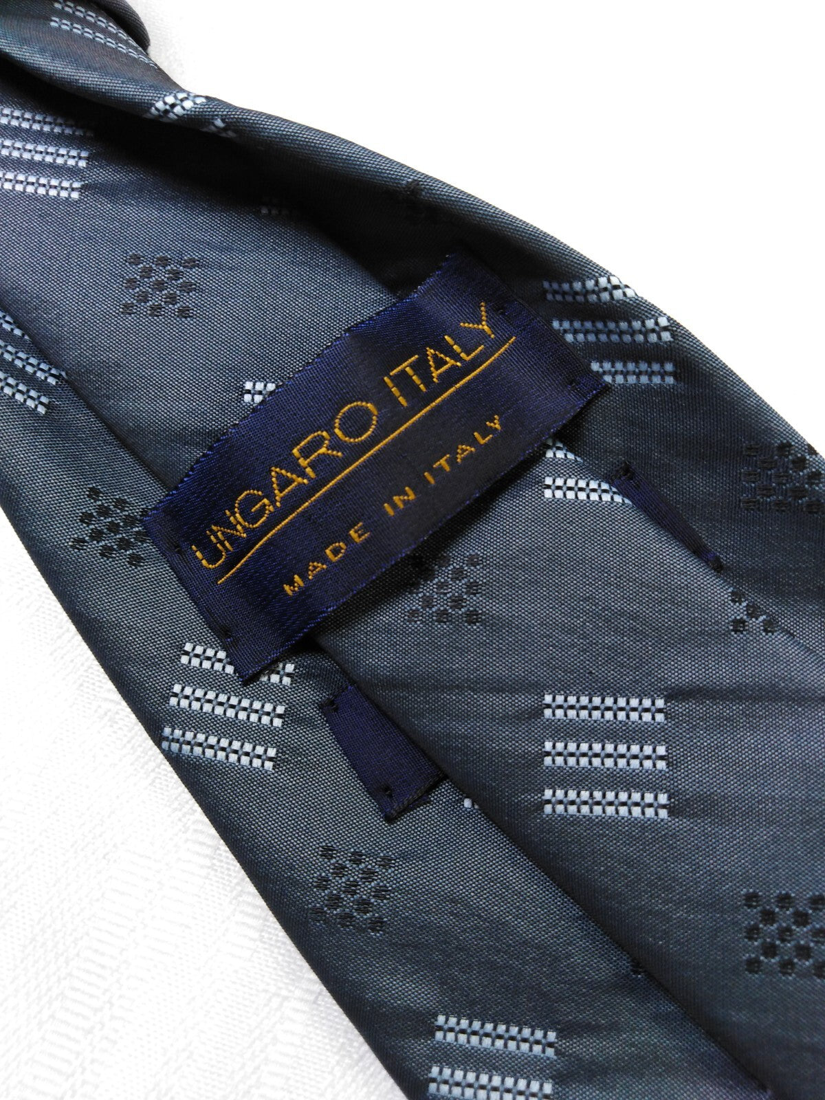 UNGARO ITALY 100% SETA SILK TIE CRAVATTA NECKTIE ITALY VINTAGE CLASSIC