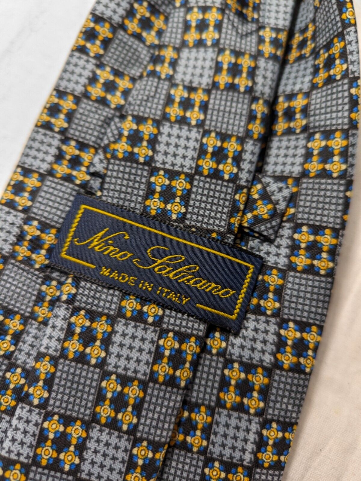 NINO SALZANO 100%  SILK TIE SETA CRAVATTA NECKTIE MADE IN ITALY