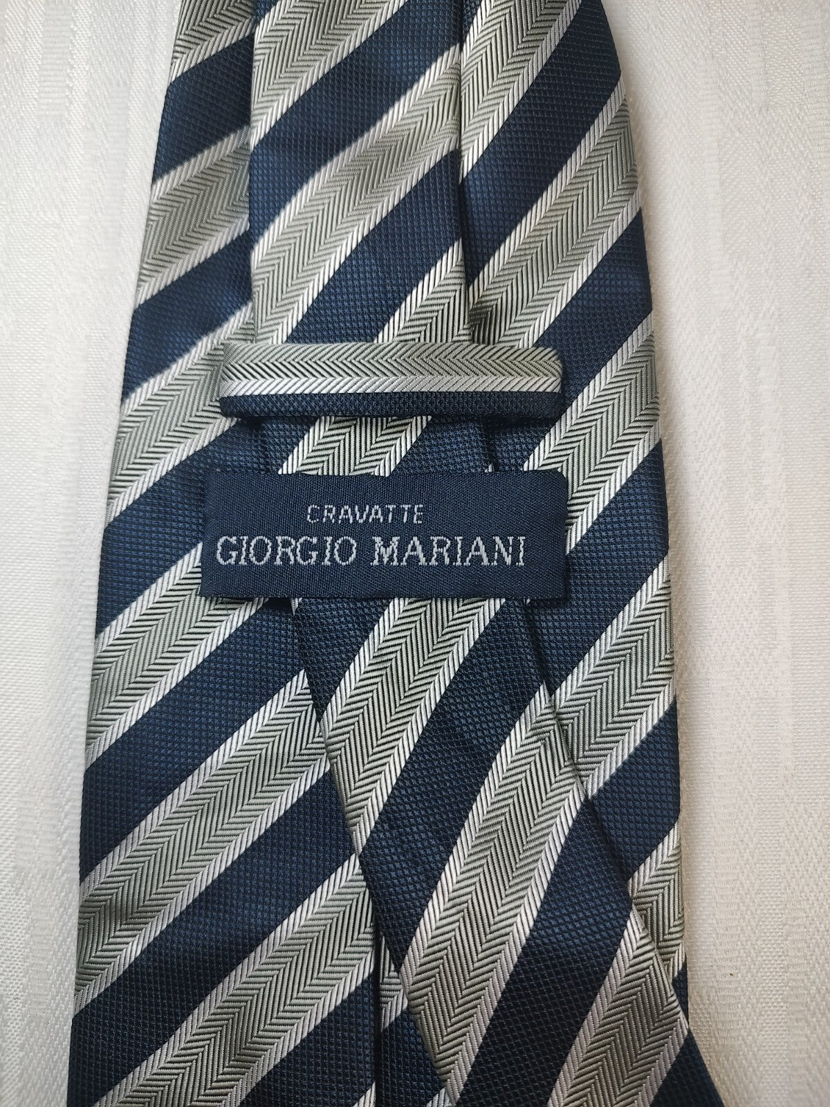 GIORGIO MARIANI 100% SILK TIE SETA CRAVATTA NECKTIE MADE IN ITALY SELF TIPPED