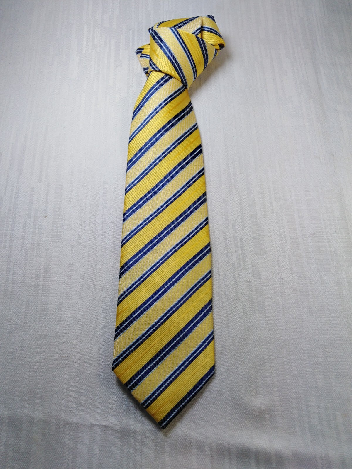 GIORGIO MARIANI 100% SETA SILK TIE CRAVATTA NECKTIE ITALY VINTAGE SELF TIPPED