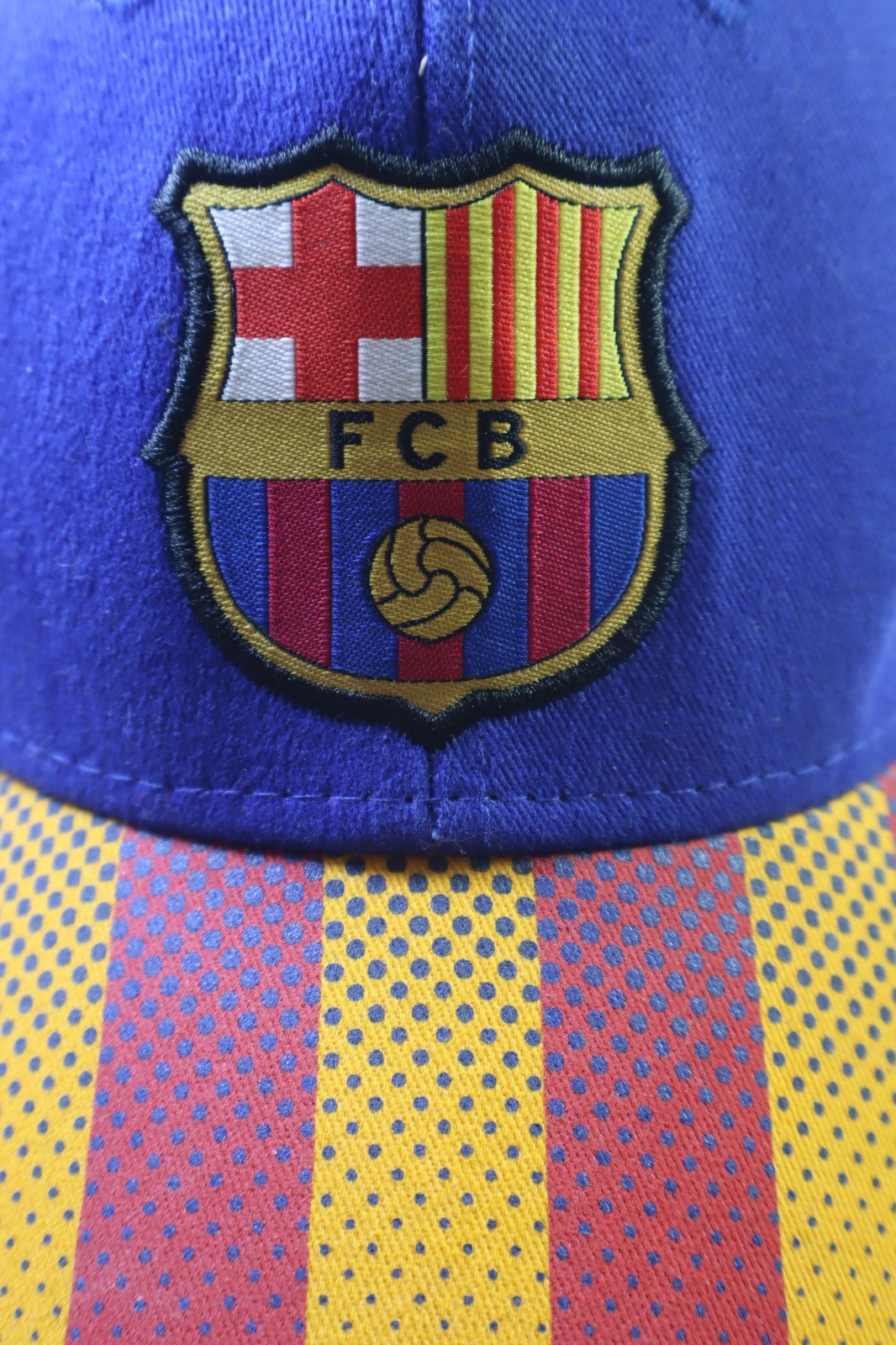 FCB BARCELLONA CAPPELLO BERRETTO UOMO CALCIO SOCCER TAGLIA UNICA HAT VINTAGE