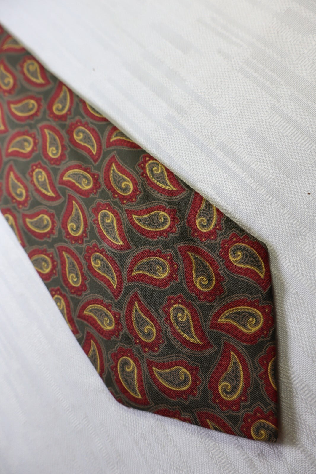 OLIVER by VALENTINO 100%  SILK TIE SETA CRAVATTA NECKTIE MADE IN ITALY