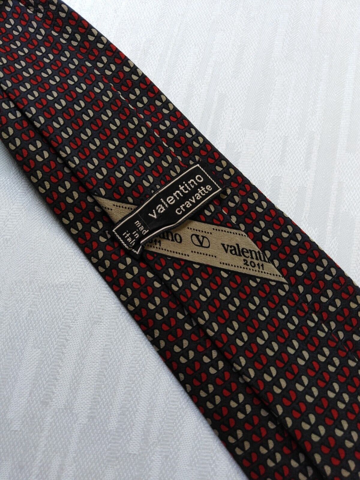 VALENTINO 100% SETA SILK TIE CRAVATTA NECKTIE MADE ITALY VINTAGE CLASSIC
