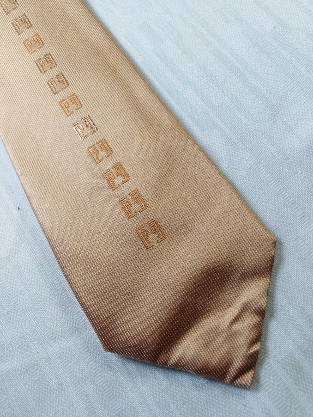 CARLO PIGNATELLI 100% SILK TIE SETA CRAVATTA NECKTIE ITALY VINTAGE CLASSIC