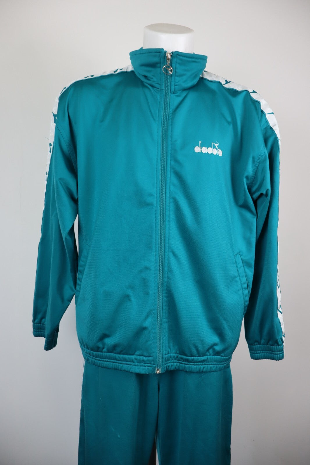 DIADORA TUTA COMPLETO DUE PEZZI  TG. 52 TRACKSUIT JACKET GIACCA PANTS UOMO SPORT