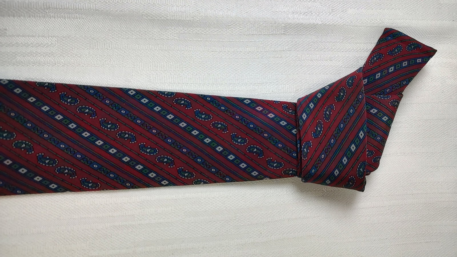 GUY LAROCHE 100% SILK TIE SETA CRAVATTA NECKTIE MADE IN ITALY CLASSIC