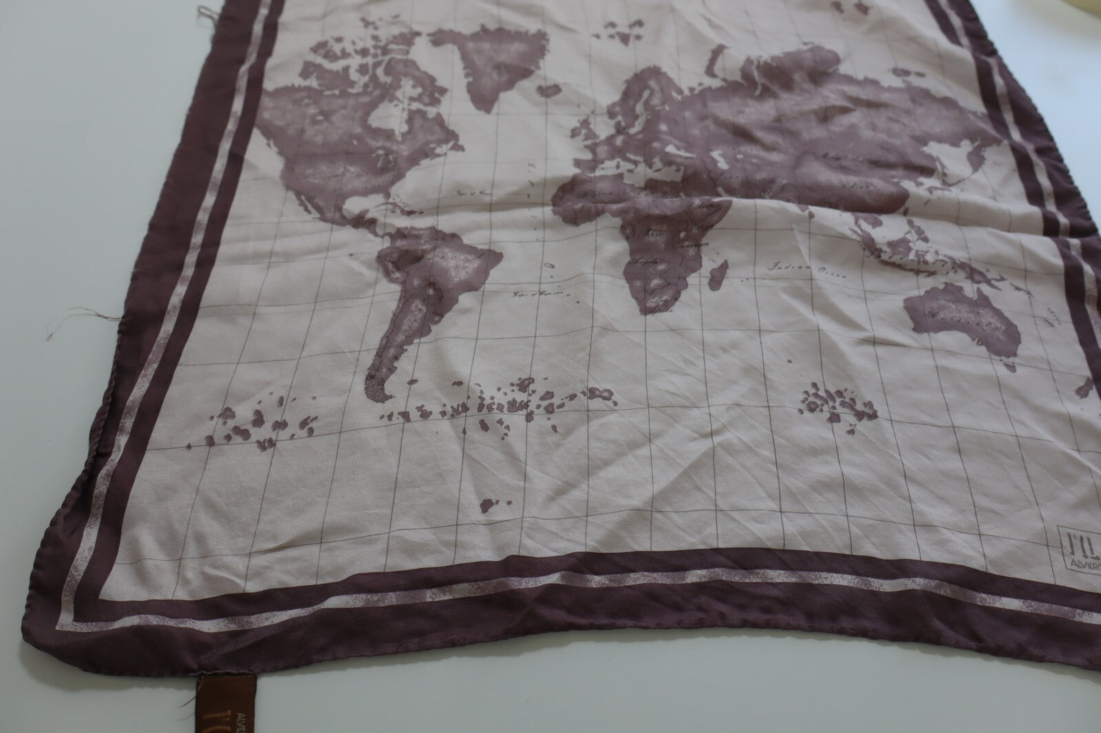 ALVIERO MARTINI  FOULARD 100% SILK SETA SCARVES SCARF SQUARE MADE ITALY
