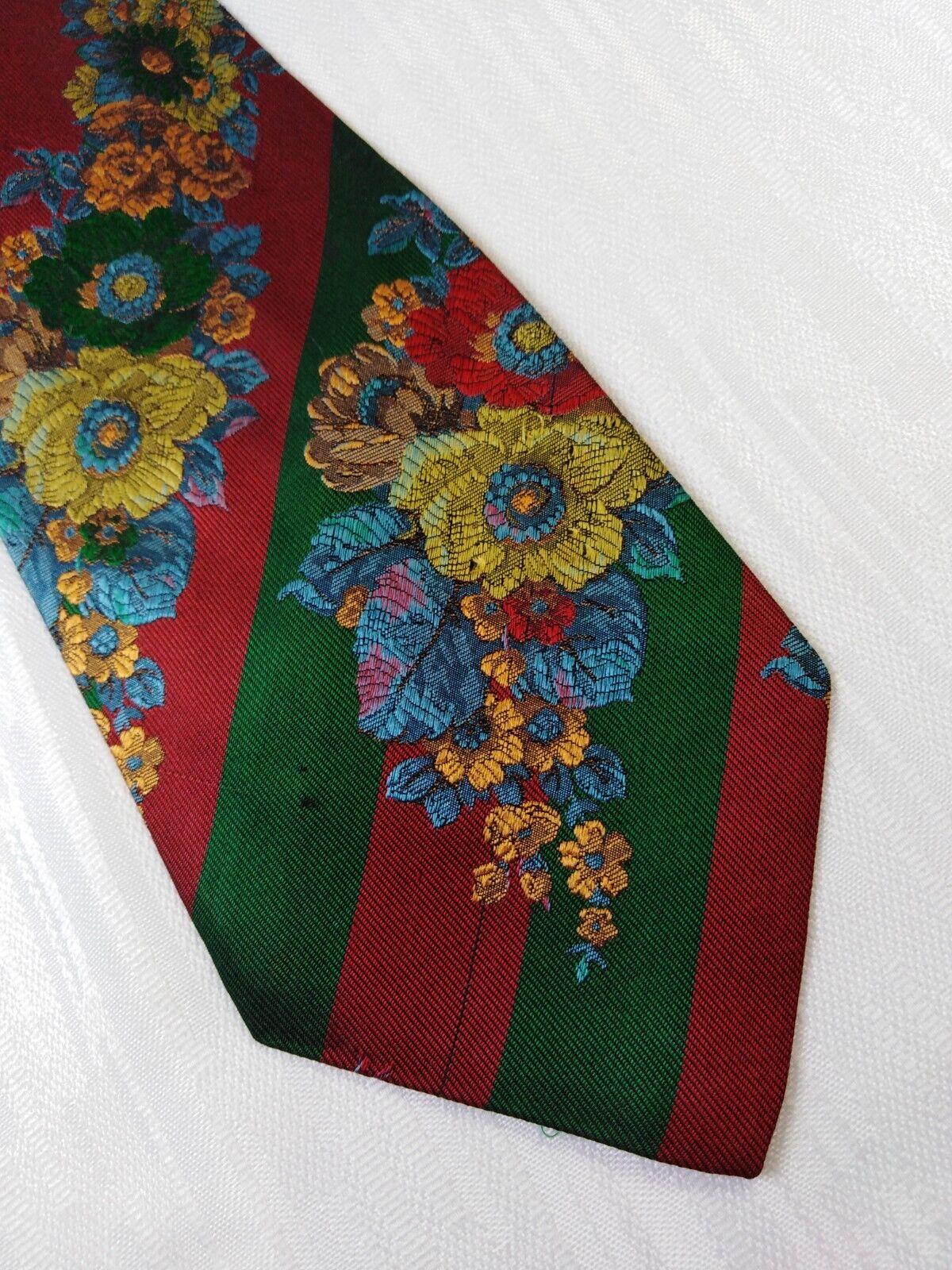 GUY LAROCHE 100% SETA SILK TIE CRAVATTA NECKTIE ITALY VINTAGE CLASSIC