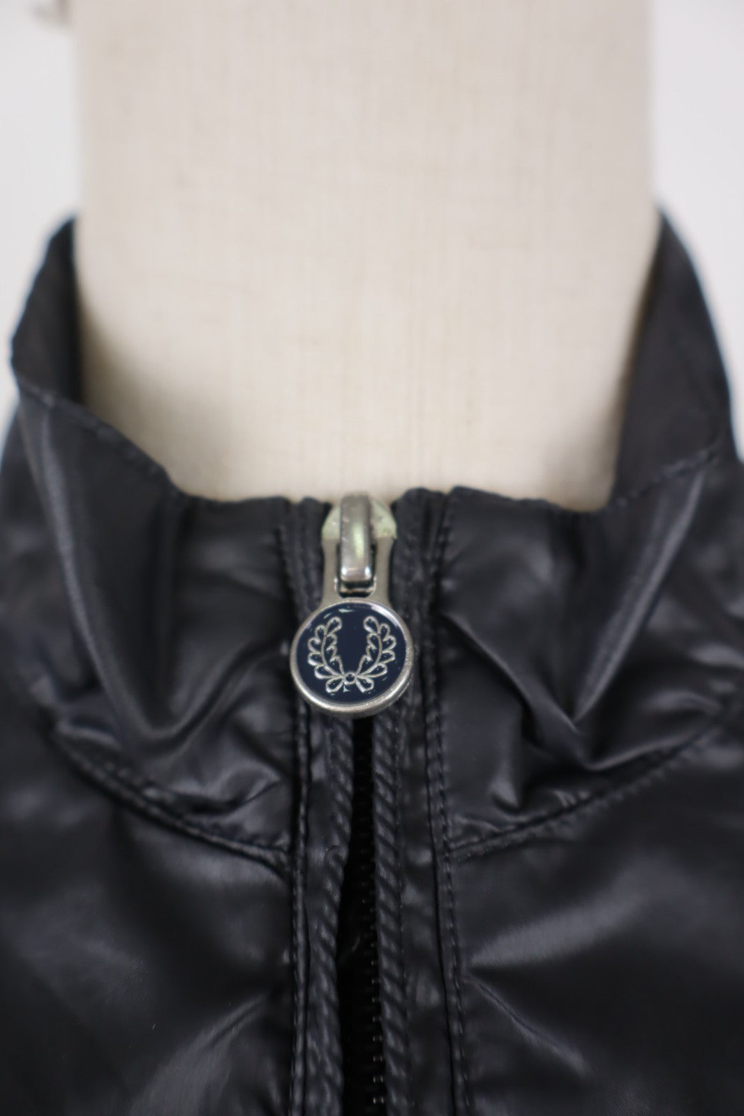FRED PERRY GIUBBINO LEGGERO GIACCA DONNA Tg. 42 WOMAN CASUAL JACKET VINTAGE LOGO