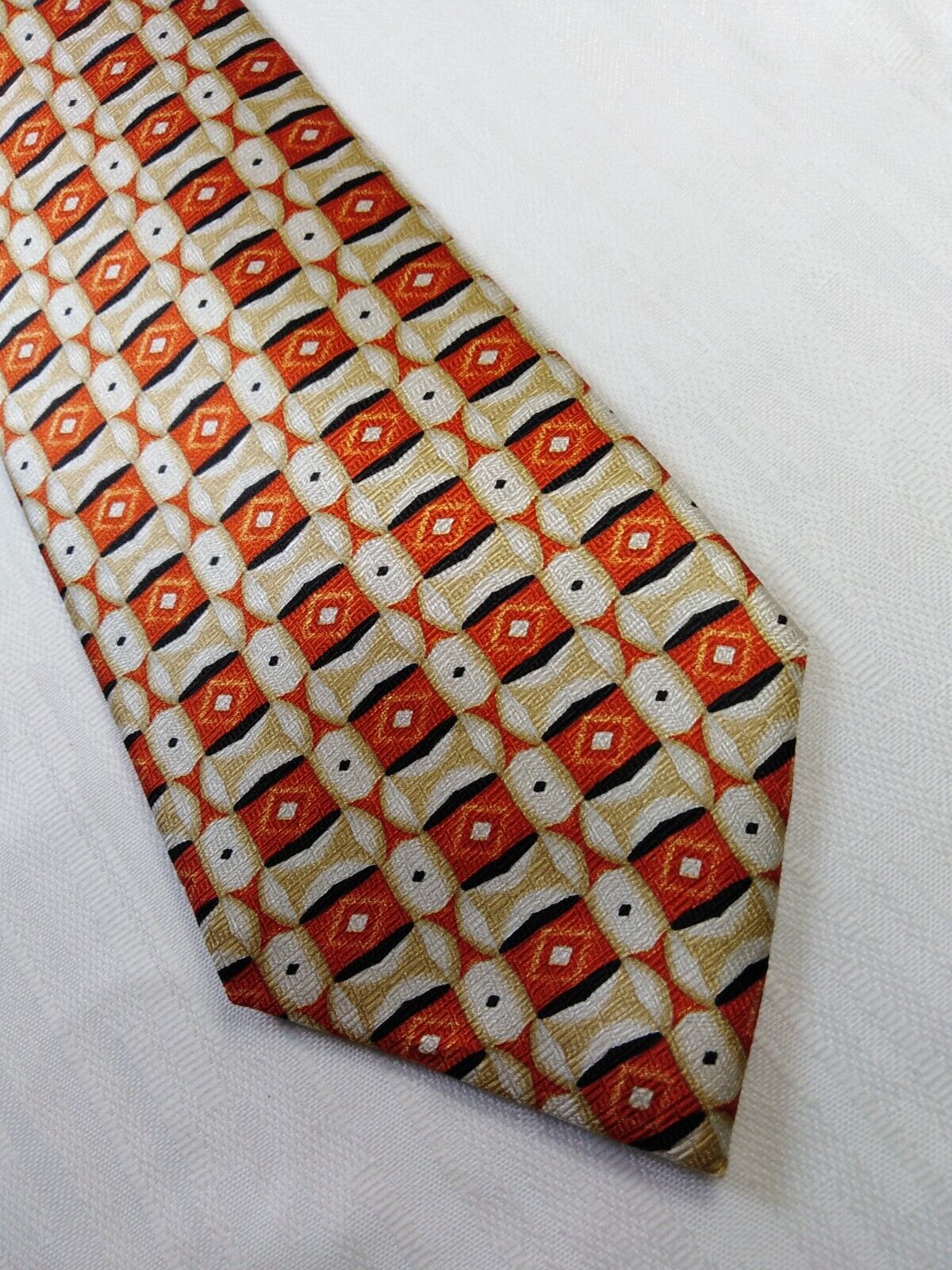 METROPOLITAN MUSEUM OF ART 100%  SILK TIE SETA CRAVATTA NECKTIE VINTAGE