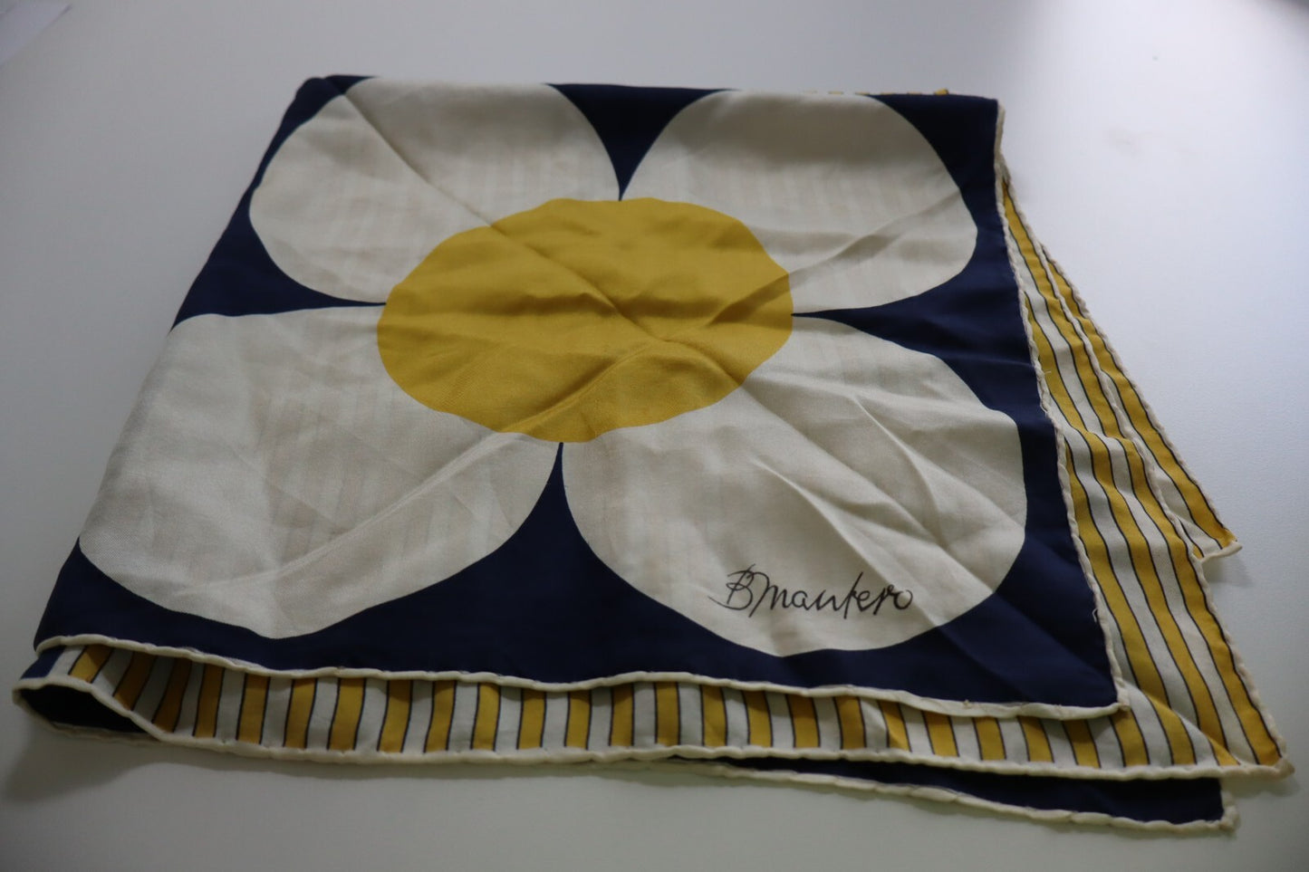 MANTERO FOULARD 100% SILK SETA SCARVES SCARF SQUARE MADE ITALY