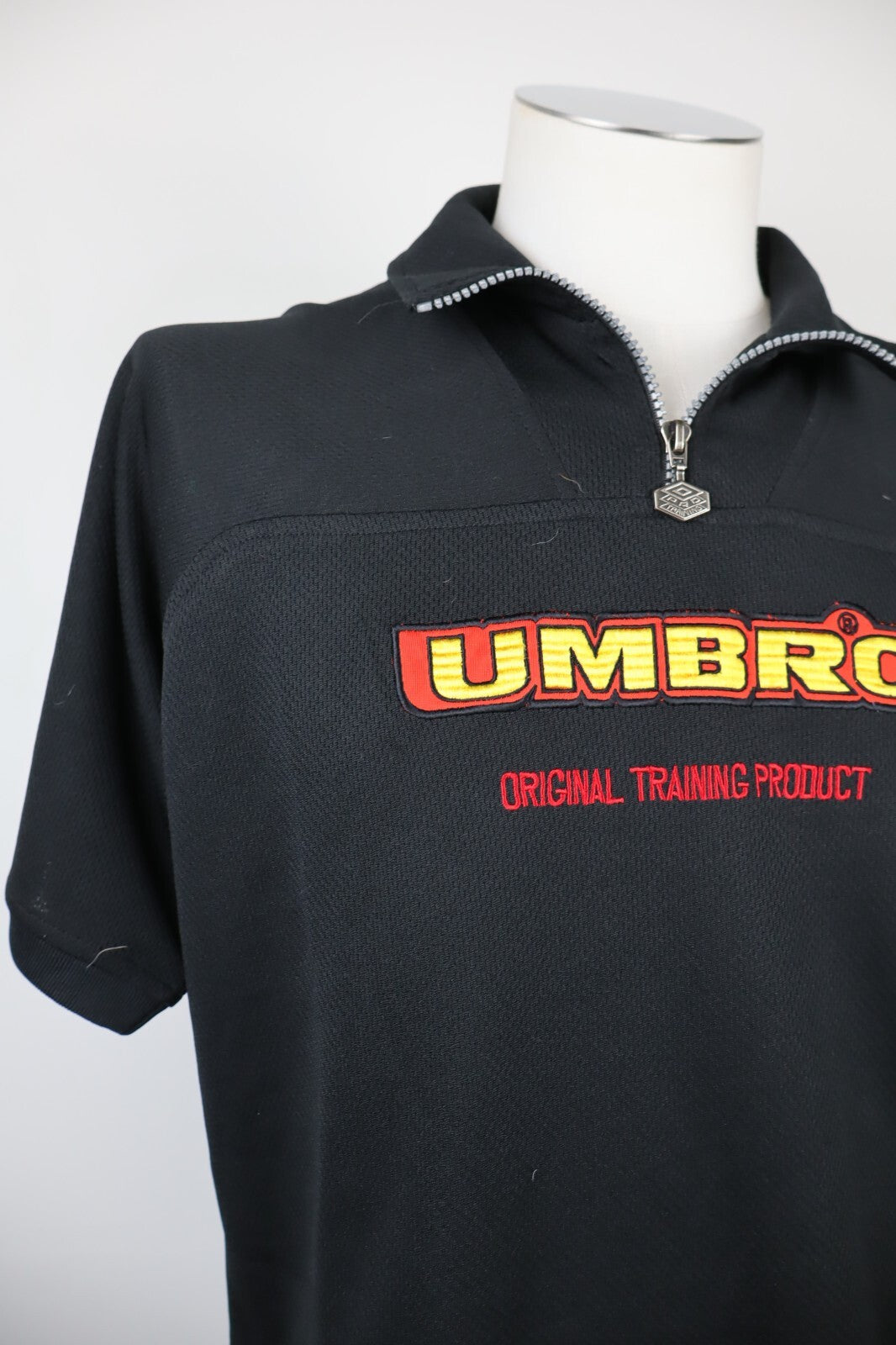 UMBRO MAGLIA POLO CON ZIP UOMO TG M MAN T-SHIRT CASUAL VINTAGE NERO POLY