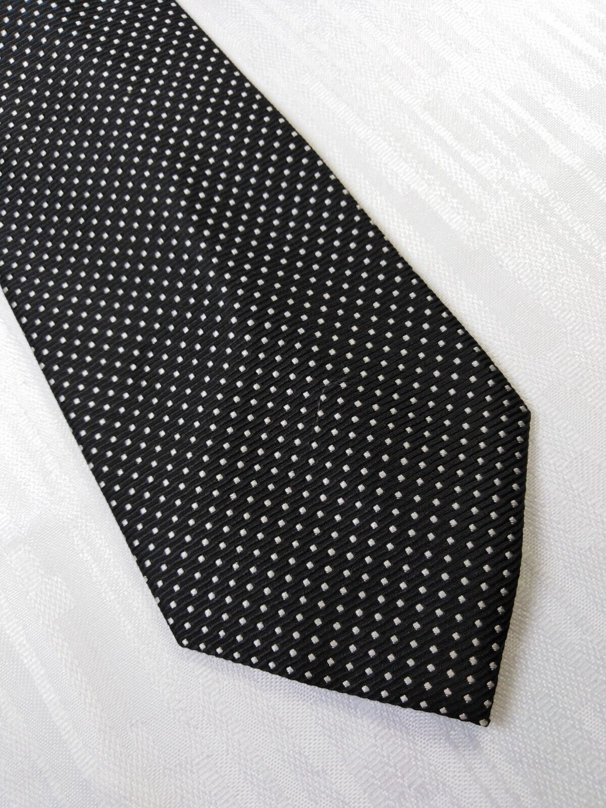 ANTONIO BASILE 100% SETA SILK TIE CRAVATTA NECKTIE ITALY VINTAGE