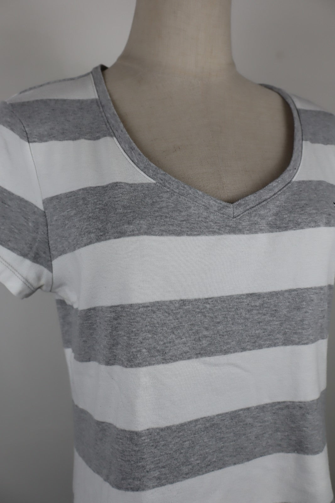 TOMMY HILFIGER MAGLIA COTONE DONNA TG. L WOMAN CASUAL VINTAGE T-SHIRT A RIGHE