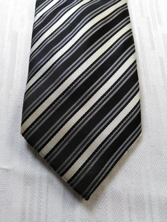 GIORGIO MARIANI 100% SETA SILK TIE CRAVATTA NECKTIE ITALY VINTAGE SELF TIPPED