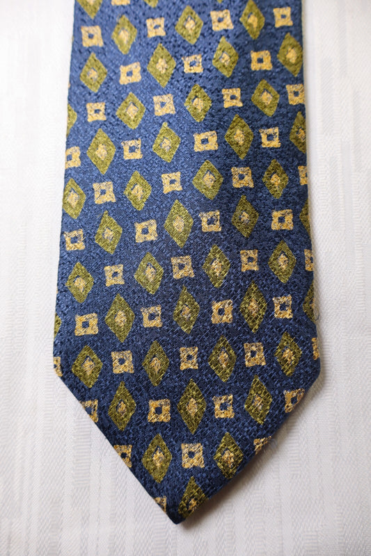 HUGO BOSS  100% SILK TIE SETA CRAVATTA NECKTIE MADE IN ITALY CLASSIC