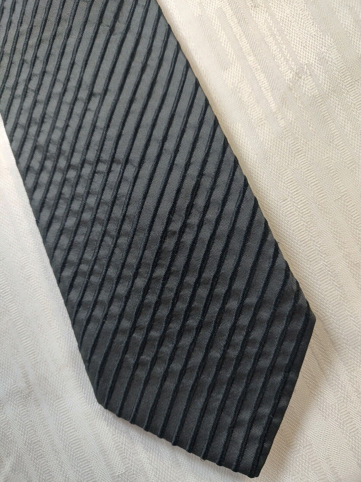 BASILE 100% SILK TIE SETA CRAVATTA NECKTIE MADE IN ITALIA CLASSIC