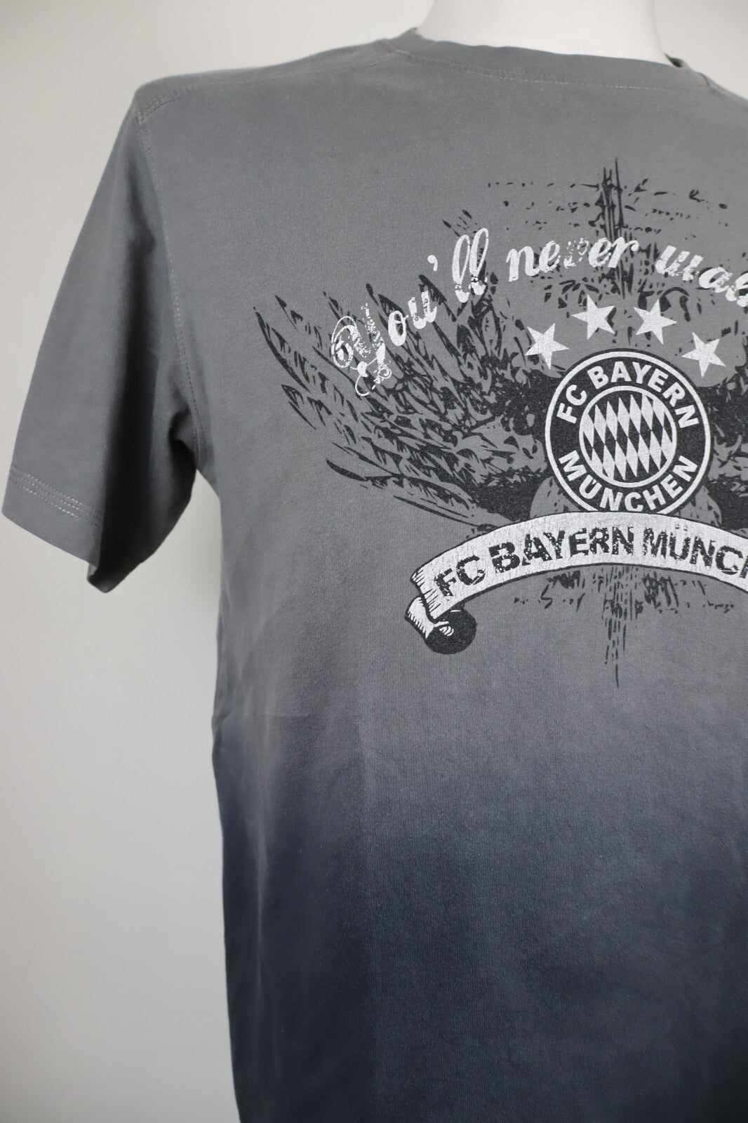 FC BAYERN MUNCHEN MAGLIA UOMO CALCIO TG S SPORT SOCCER T-SHIRT MAN VINTAGE