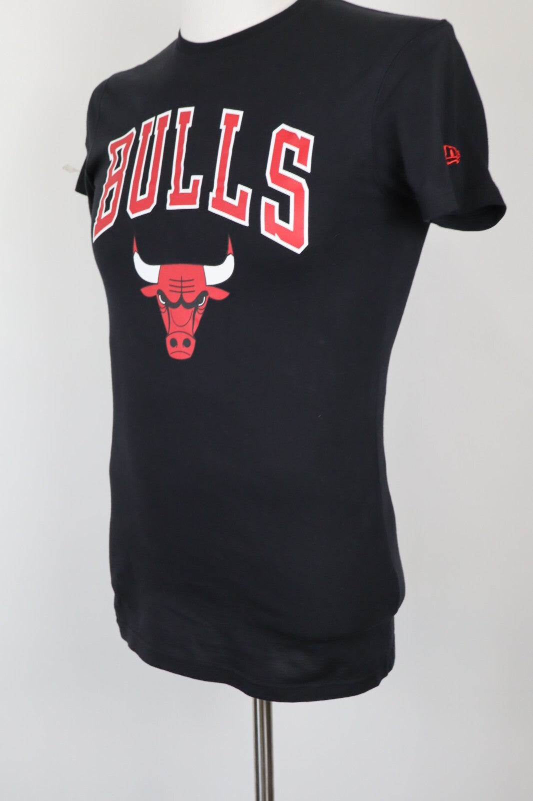 NEW ERA BULLS MAGLIA UOMO TG. XXS MAN T-SHIRT VINTAGE CASUAL COTONE