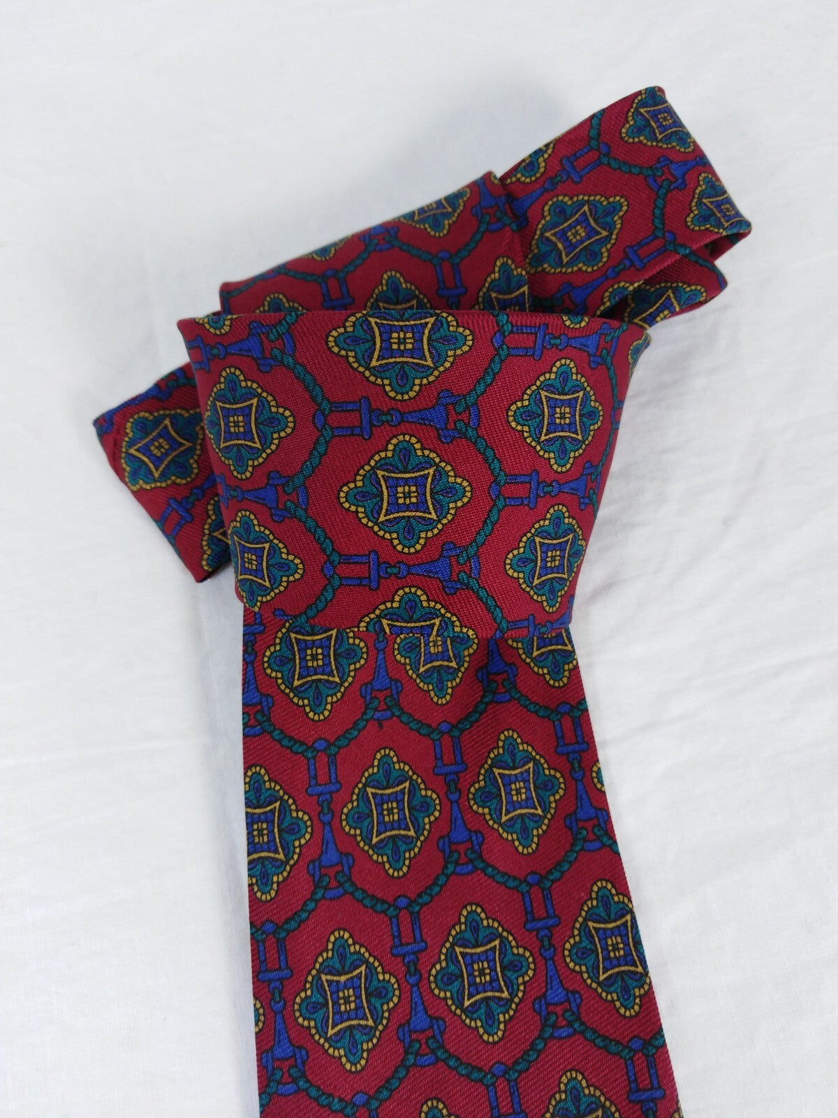 GUY LAROCHE PARIS  SILK TIE SETA CRAVATTA NECKTIE MADE IN ITALY