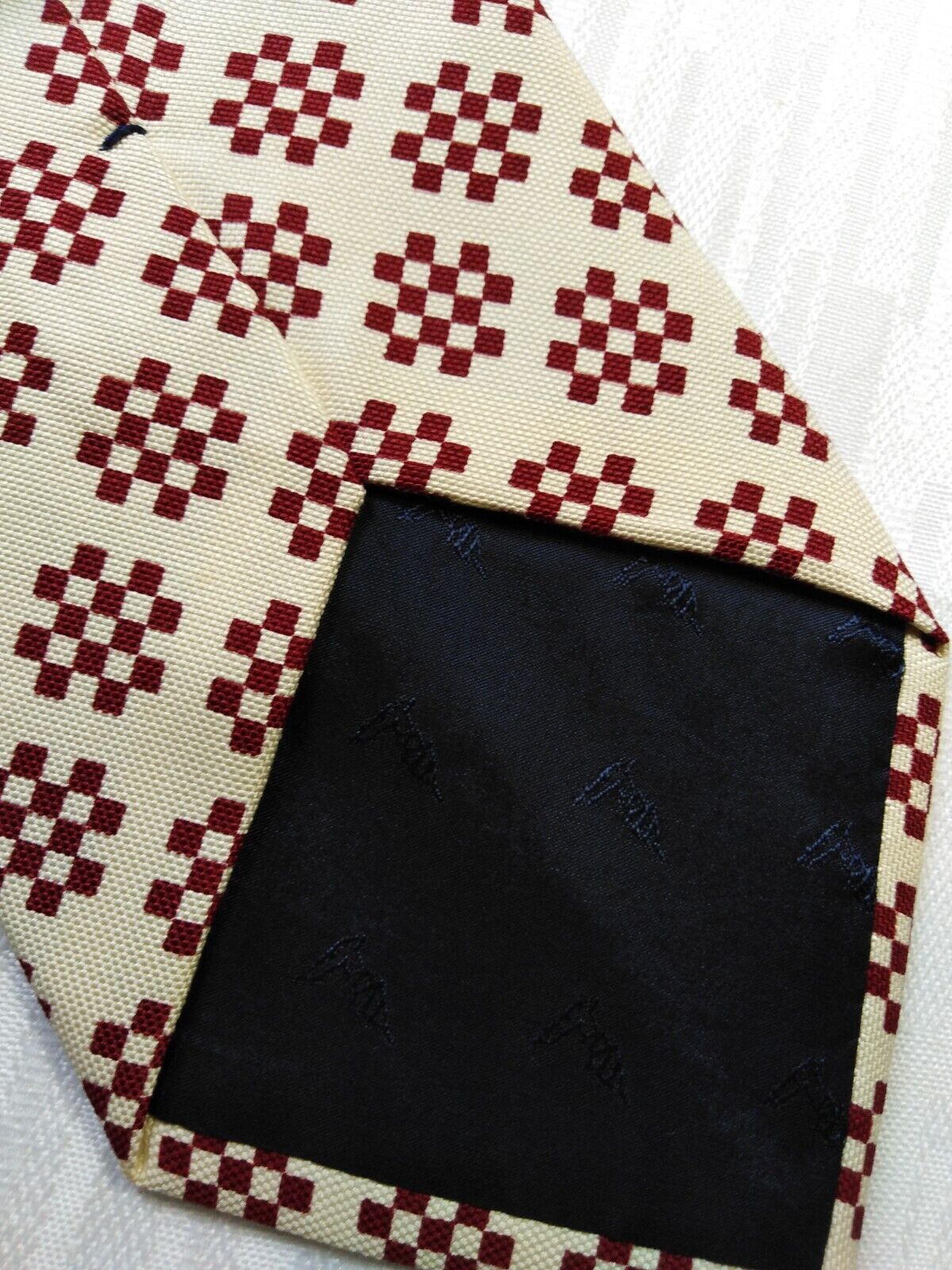 TRUSSARDI 100% SETA SILK TIE CRAVATTA NECKTIE MADE ITALY VINTAGE CLASSIC