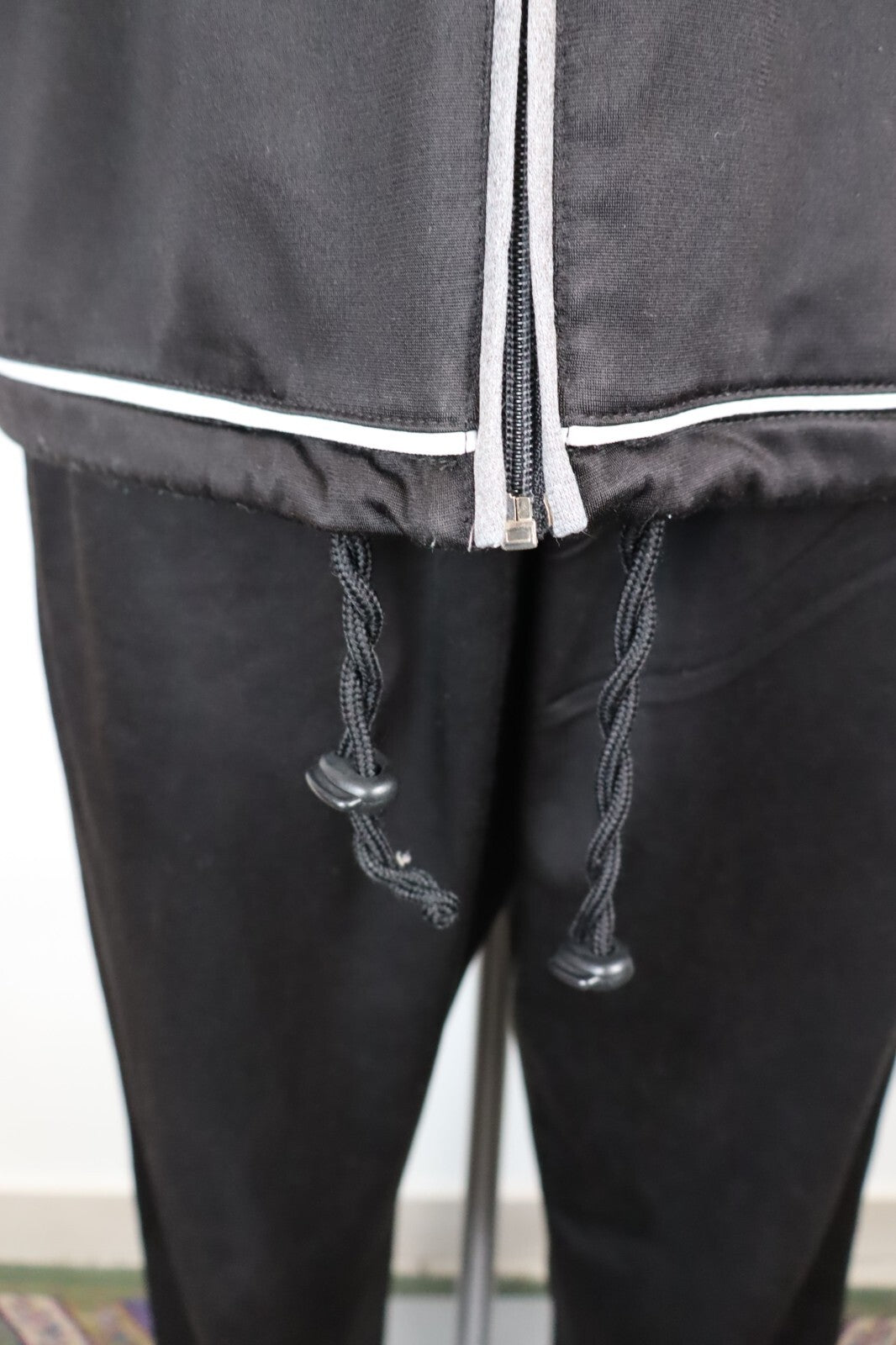 DIADORA TUTA COMPLETO DUE PEZZI  TG. 48 TRACKSUIT JACKET GIACCA PANTS UOMO SPORT