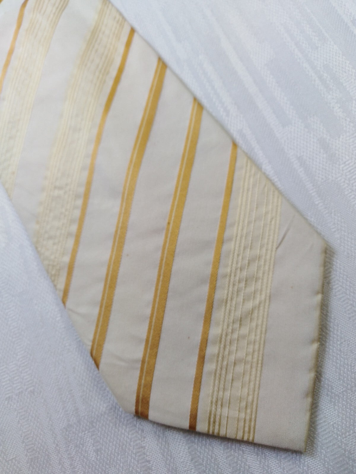 HUGO BOSS COTONE SILK TIE SETA CRAVATTA NECKTIE MADE IN ITALY CLASSIC